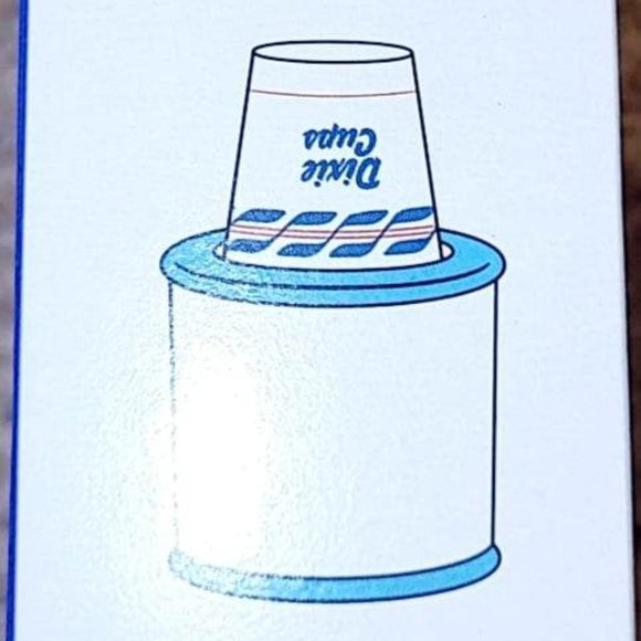 "Throwback Pack Dixie Disposable All-Purpose Paper Cups", Print, 3 oz, 200 Count - Picture 13 of 16